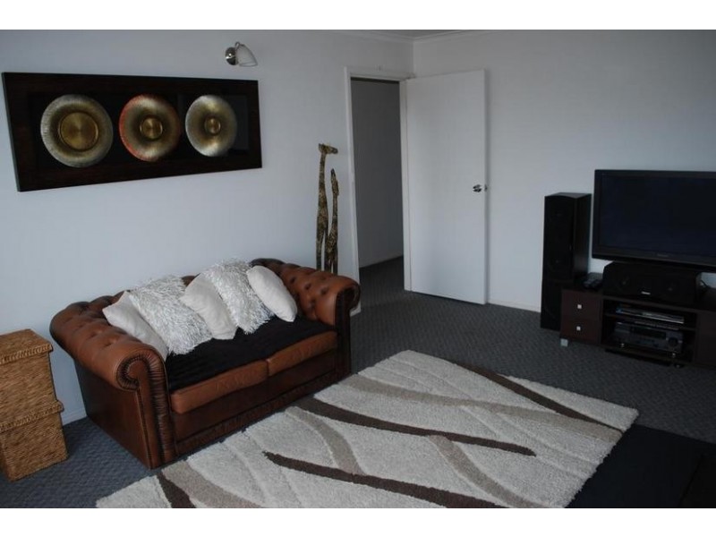 2/61 Crosby Road, Rosetta TAS 7010