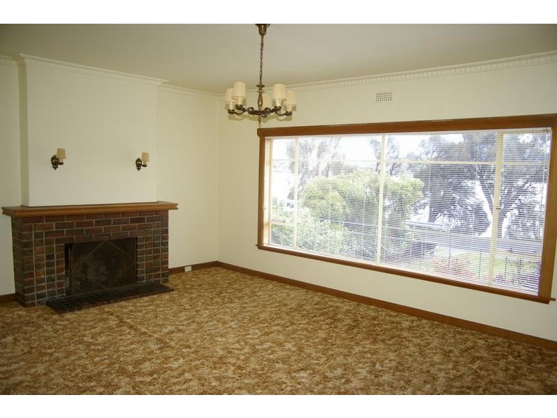 67 Esplanade, Rose Bay TAS 7015