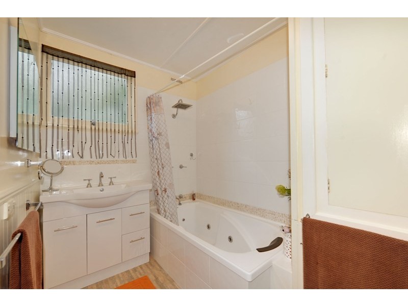16 Mason Street, Claremont TAS 7011