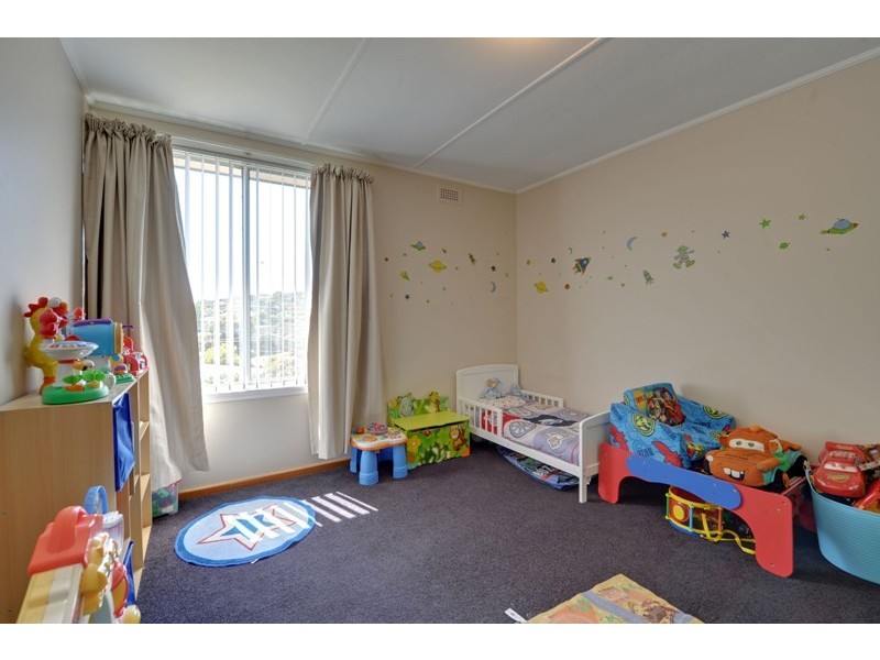 18 Burton Street, Glenorchy TAS 7010