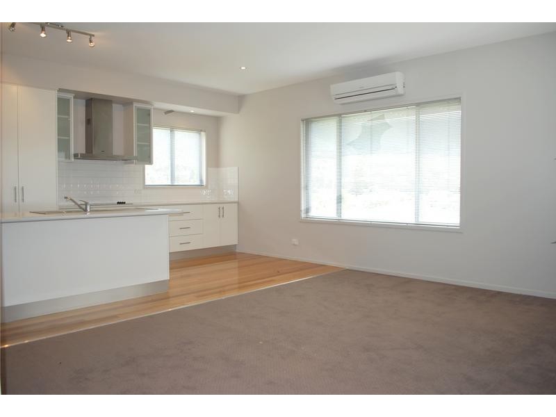 2/2A Bosco Drive, Glenorchy TAS 7010