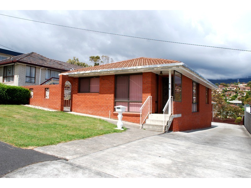 1/6 Cheviot Road, West Moonah TAS 7009