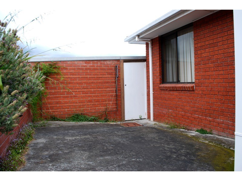 1/6 Cheviot Road, West Moonah TAS 7009