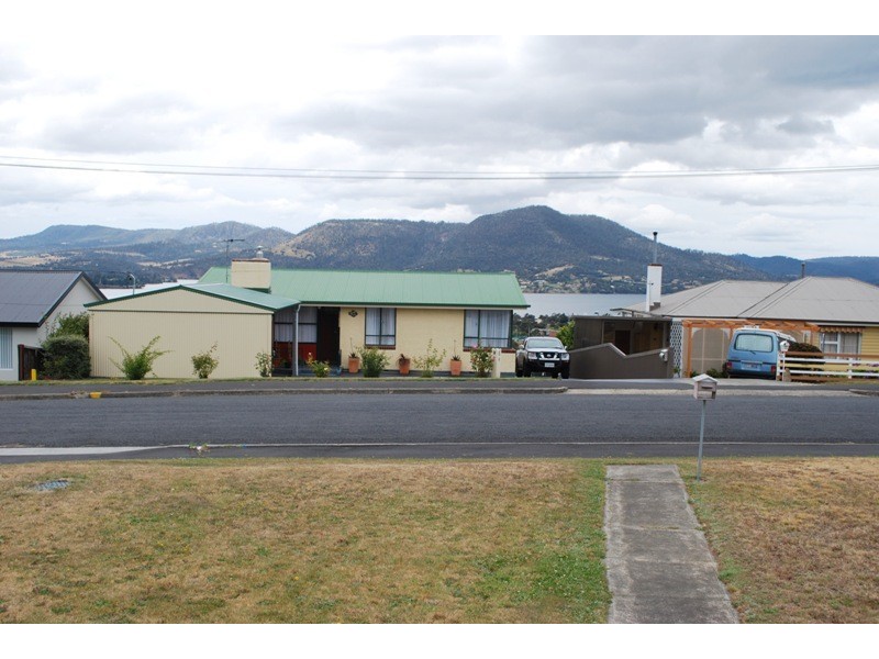 25 Coraki Street, Chigwell TAS 7011