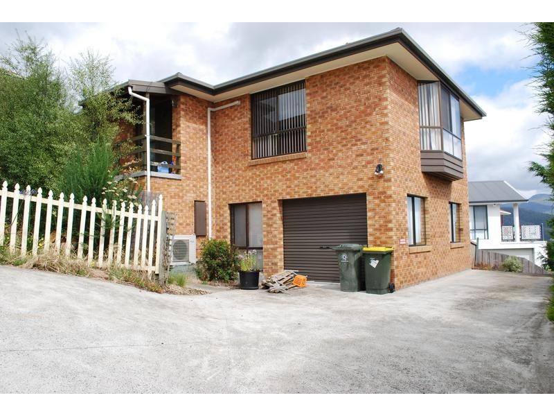 2/24 Purdie Street, West Moonah TAS 7009