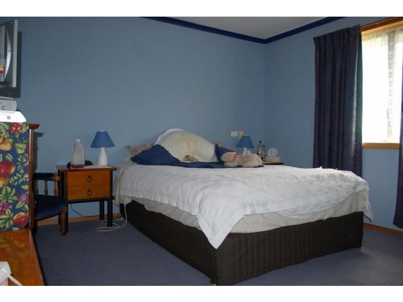 2/24 Cavesham Road, West Moonah TAS 7009