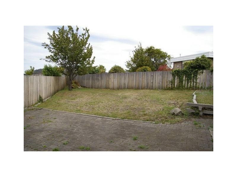2 Baldwin Place, Lenah Valley TAS 7008