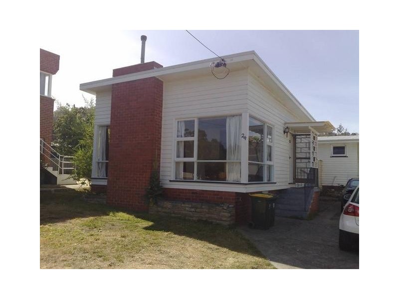 1/24 Lincoln Street, Lindisfarne TAS 7015