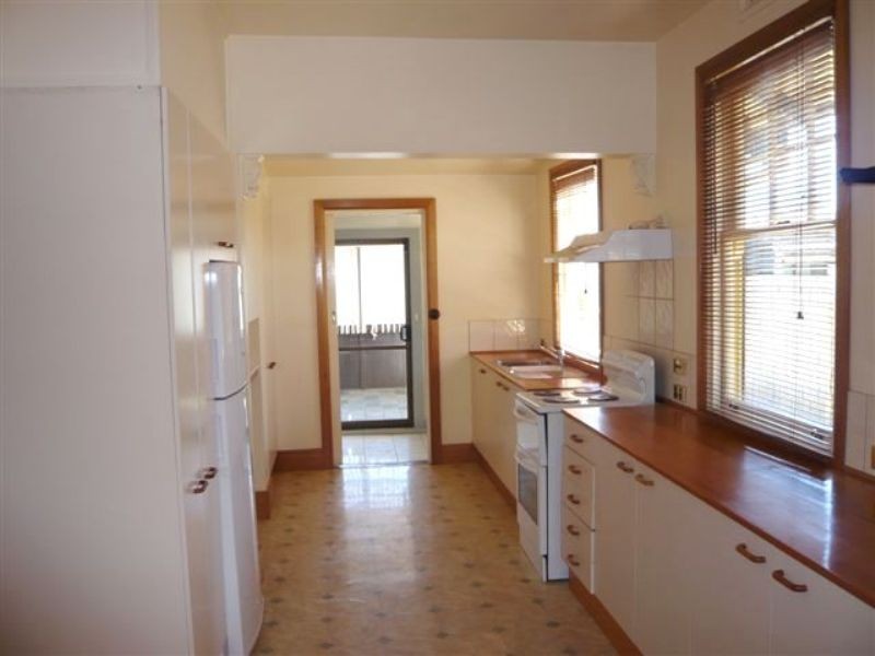 12 Amiens Avenue, Moonah TAS 7009