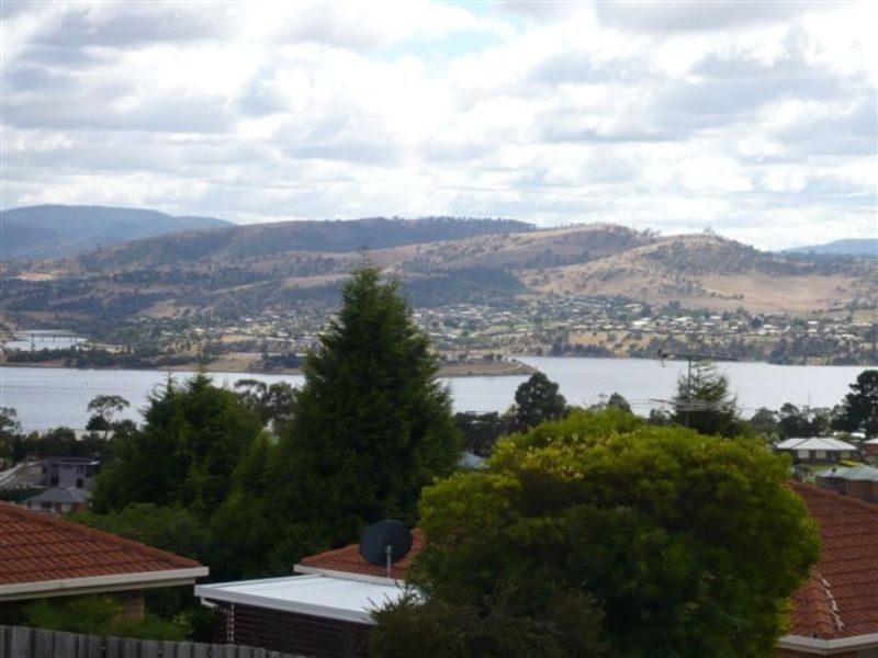 1/42 Seddon Street, Austins Ferry TAS 7011