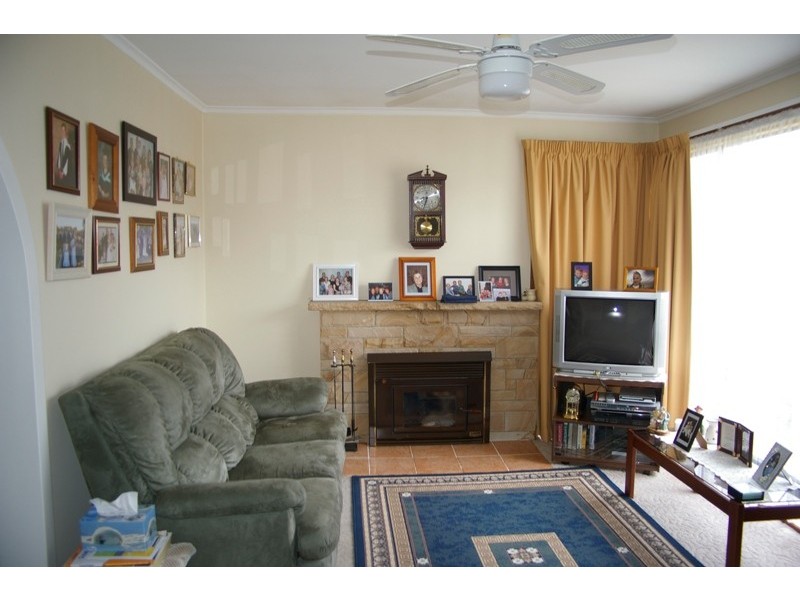 10 Southview Crescent, New Norfolk TAS 7140