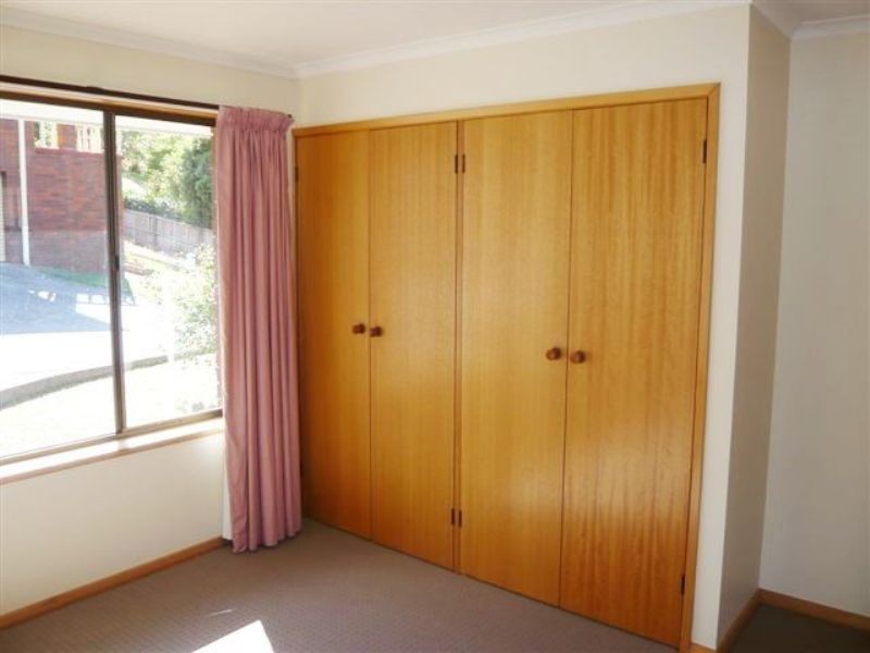 2/126 Marys Hope Road, Rosetta TAS 7010