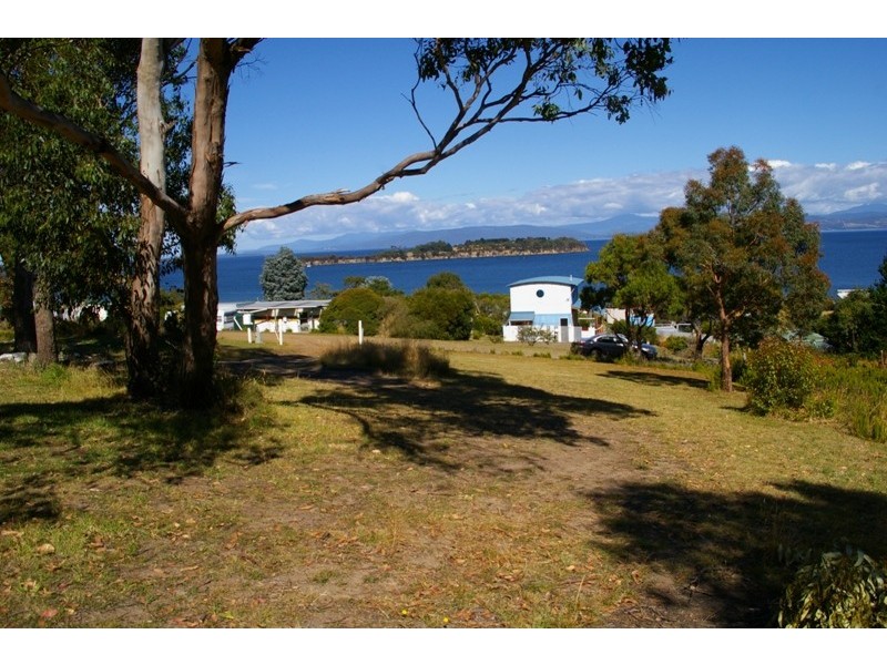 18 Stuart Street, Alonnah TAS 7150