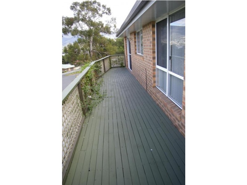 1 Sandstone Place, Old Beach TAS 7017