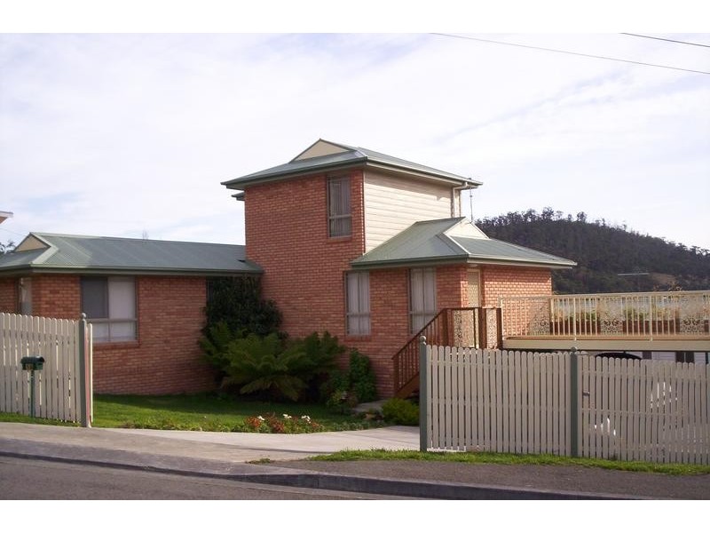 1A Nubeena Street, Geilston Bay TAS 7015