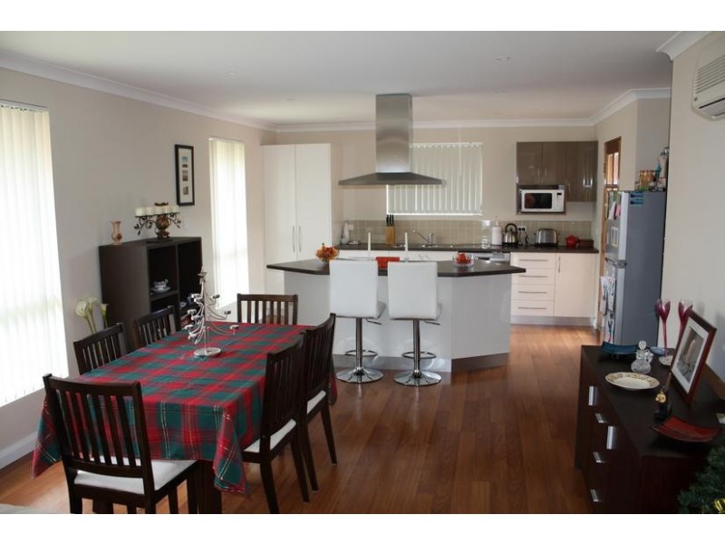 2/12 Bonnett Place, Mornington TAS 7018