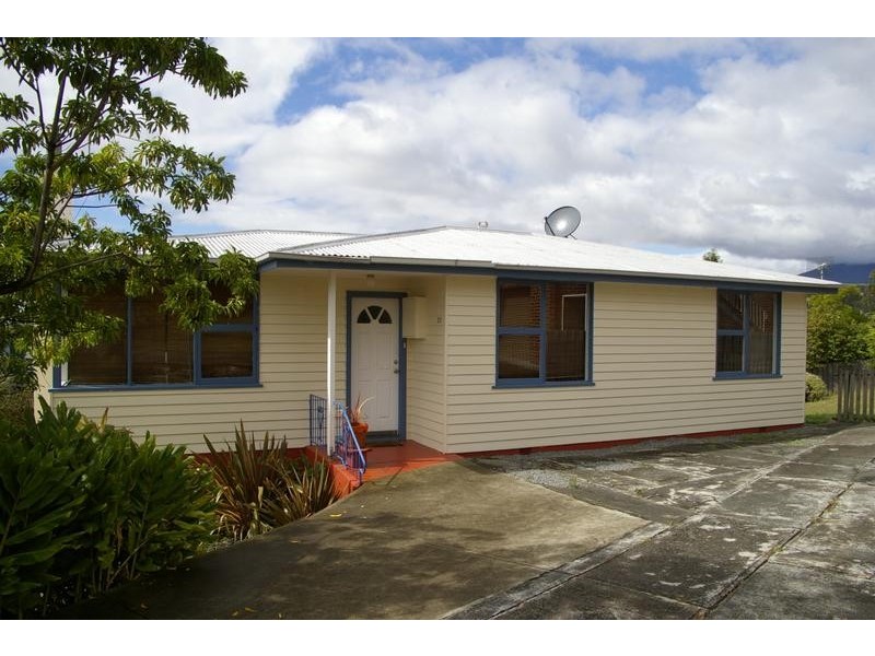 25 Teering Road, Berriedale TAS 7011