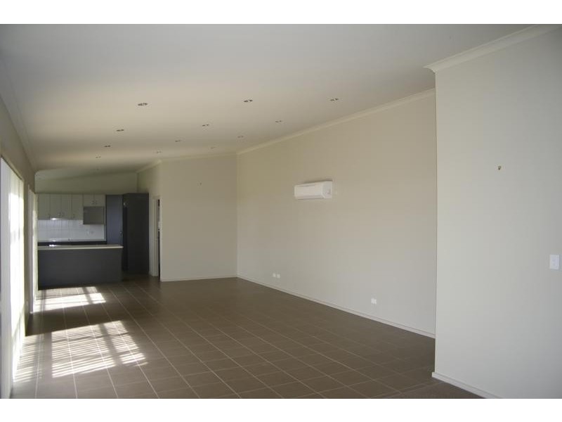 1 Corlacus Drive, Kingston TAS 7050