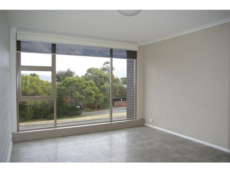 2/1 Clifford Court, Howrah TAS 7018
