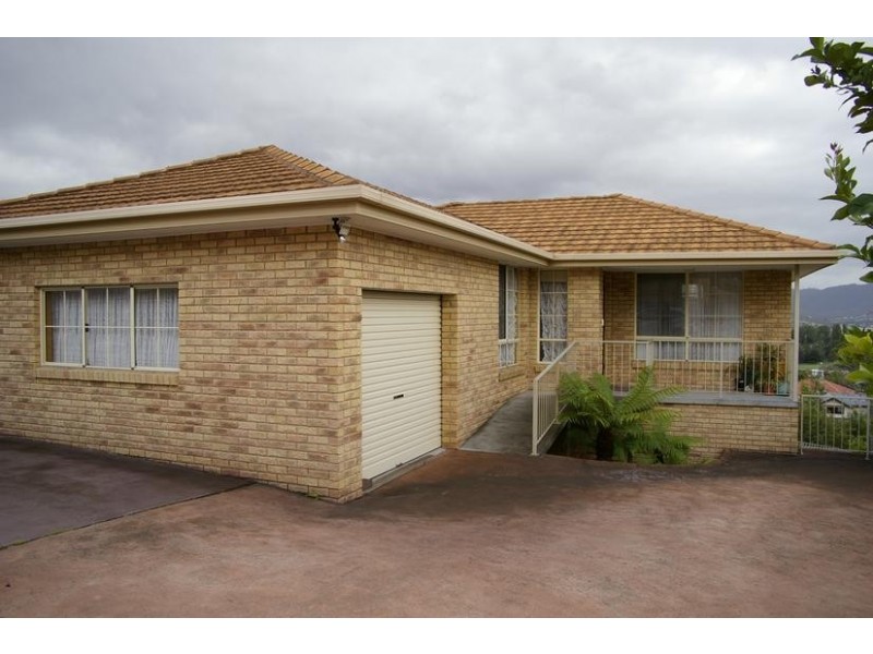 2/17 Sinclair Avenue, Moonah TAS 7009