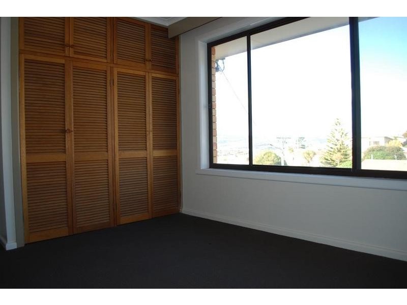 32 First Avenue, West Moonah TAS 7009