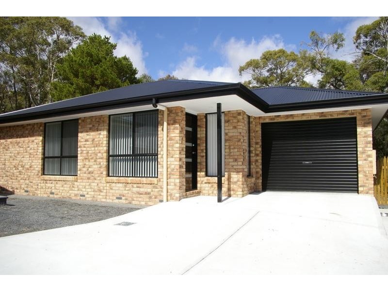 2/2A Garfield Street, Glenorchy TAS 7010