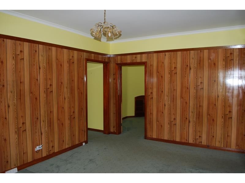 46 Main Road, Claremont TAS 7011