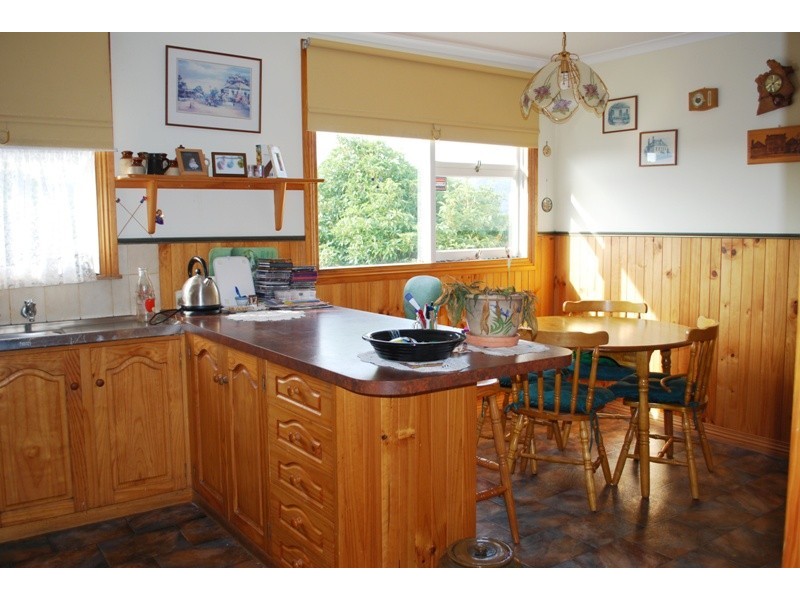 2 Gilba Street, Mornington TAS 7018