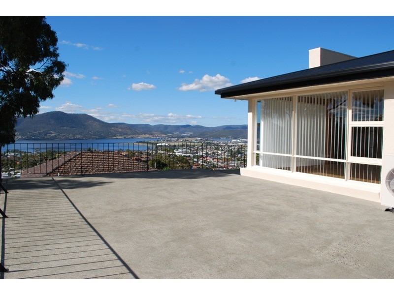 3/2A Garfield Road, Glenorchy TAS 7010