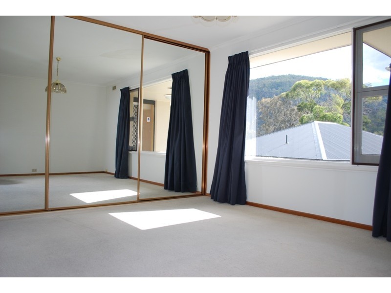 3/2A Garfield Road, Glenorchy TAS 7010