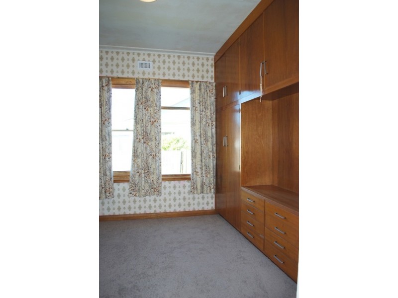 1/10 Talune Street, Lindisfarne TAS 7015