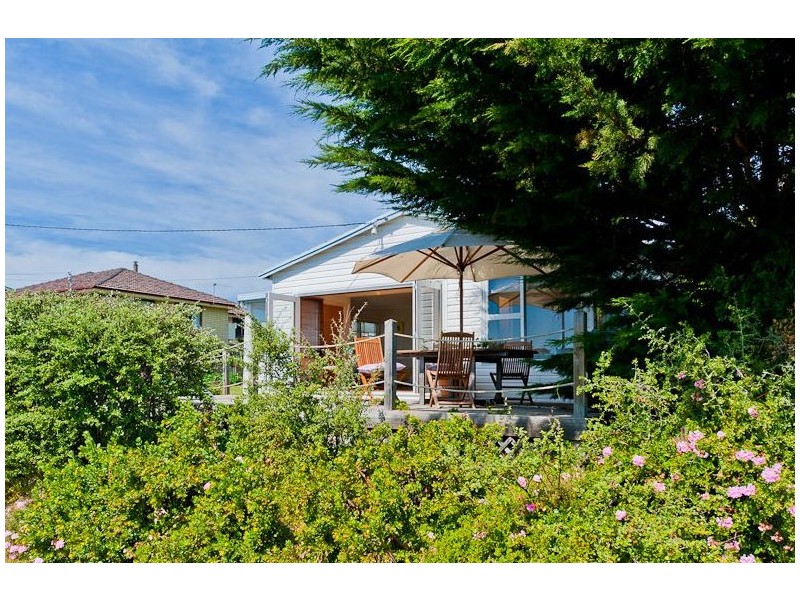 20 Pier Road, Opossum Bay TAS 7023