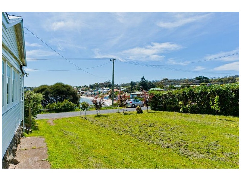 20 Pier Road, Opossum Bay TAS 7023