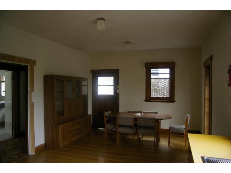 44 Oldham Avenue, New Town TAS 7008