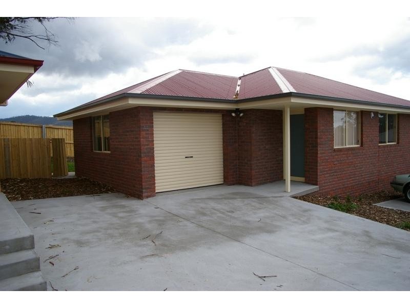 10/111 Burtonia Street, Rokeby TAS 7019