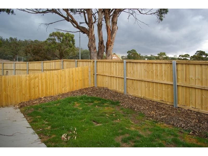 10/111 Burtonia Street, Rokeby TAS 7019