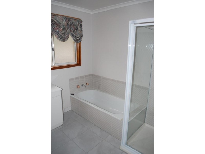 43 Arncliff Road, Austins Ferry TAS 7011