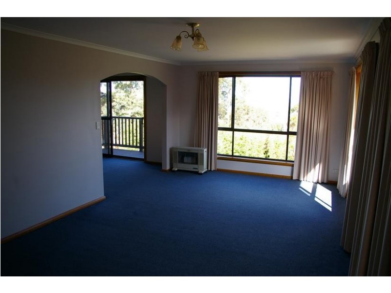 2/7 Mowbray Court, Lenah Valley TAS 7008