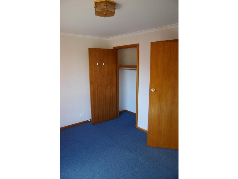 2/7 Mowbray Court, Lenah Valley TAS 7008