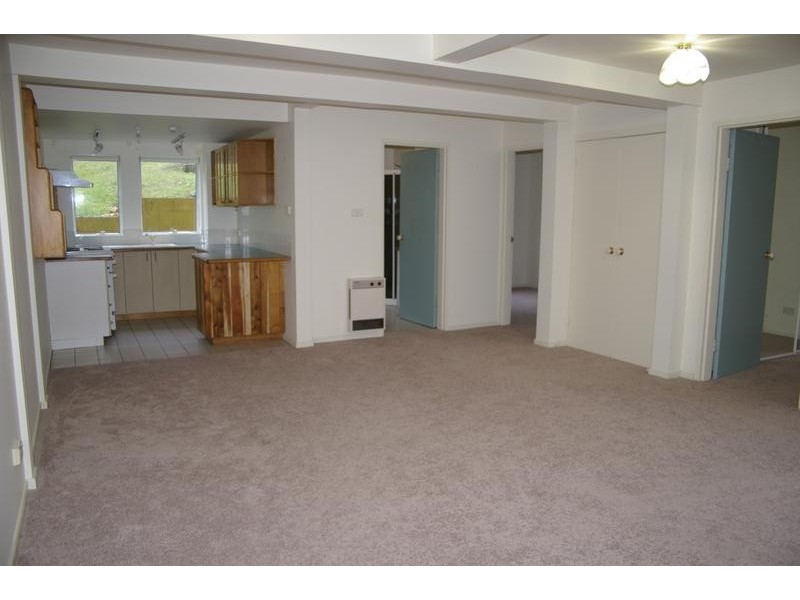 3/32A Pillinger Street, Sandy Bay TAS 7005