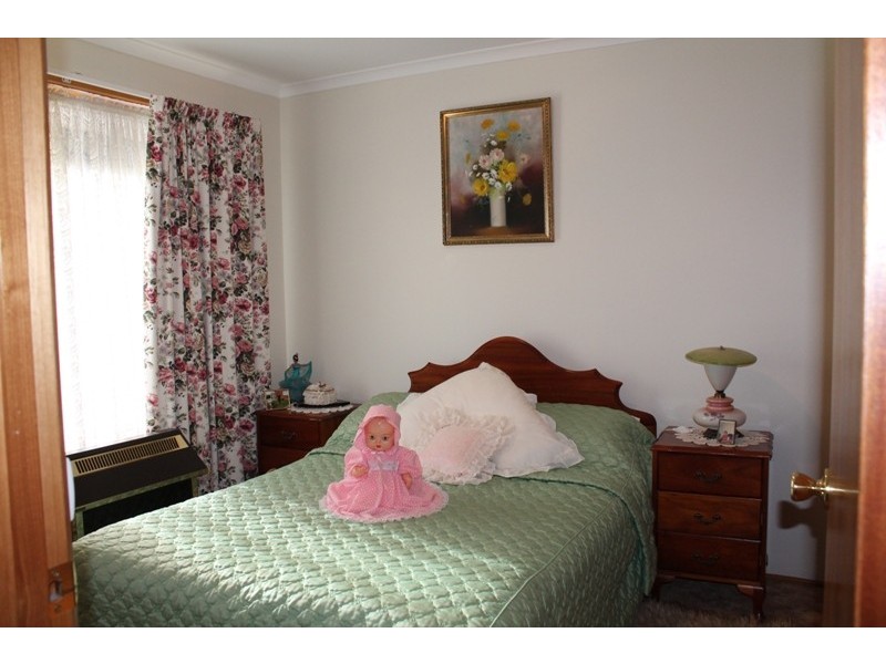 2/147 Pitcairn Street, Montrose TAS 7010