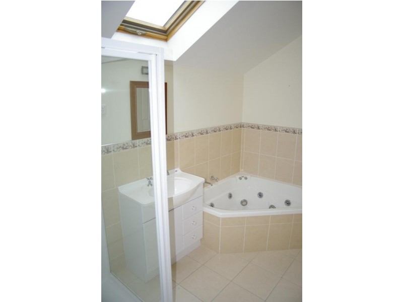 9 Kingfisher Street, Kingston TAS 7050