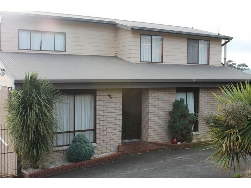 77 Ashborne Grove, West Moonah TAS 7009