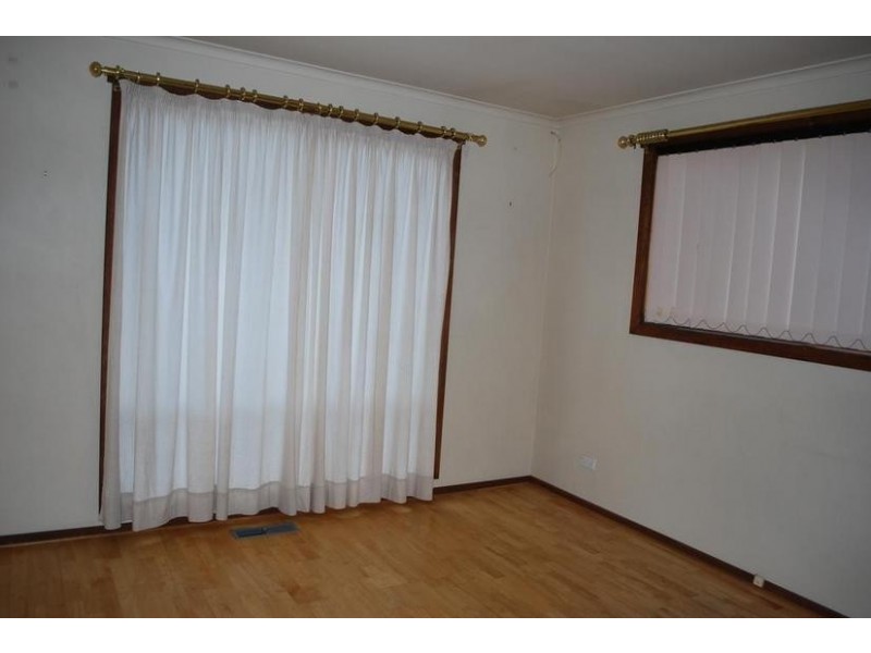 77 Ashborne Grove, West Moonah TAS 7009