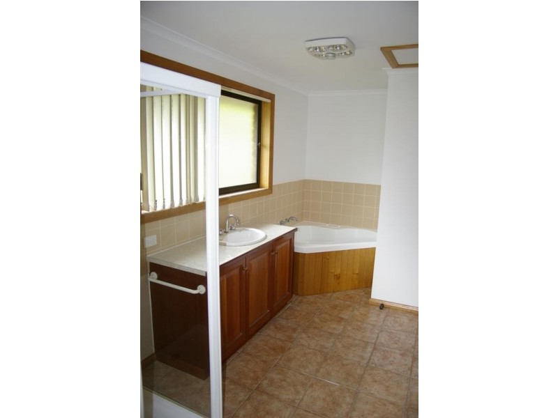 2/1 Mayfair Court, Howrah TAS 7018