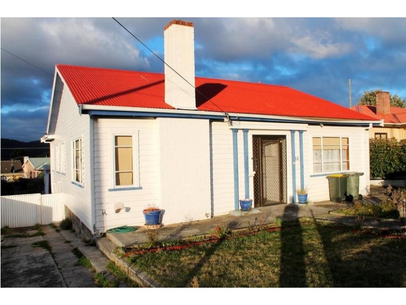 35 Edinburgh Crescent, Goodwood TAS 7010