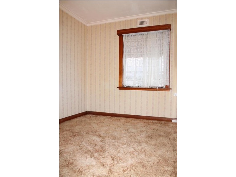 35 Edinburgh Crescent, Goodwood TAS 7010