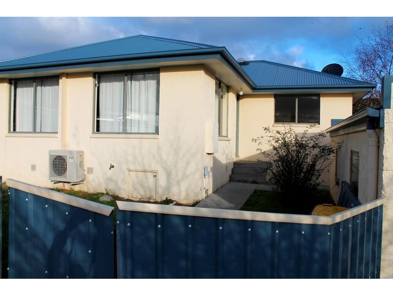 2/3 Clifford Street, Moonah TAS 7009