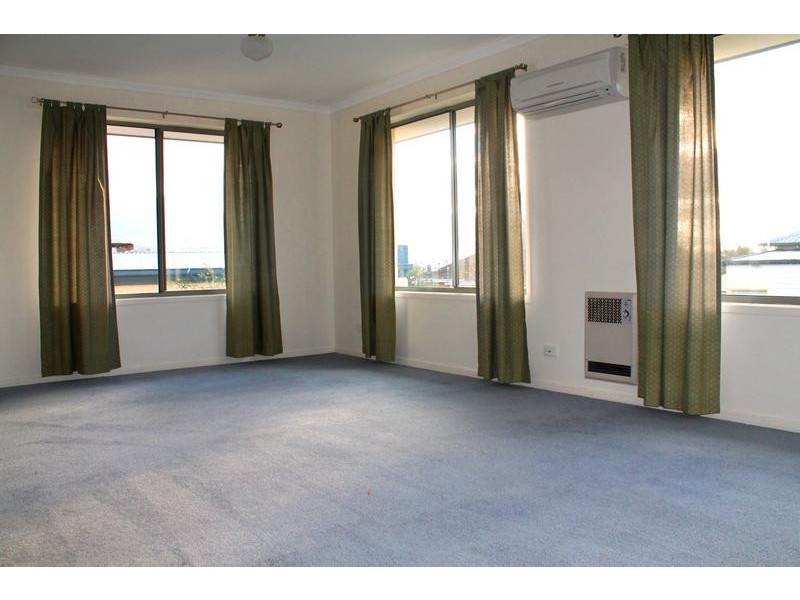 2/3 Clifford Street, Moonah TAS 7009