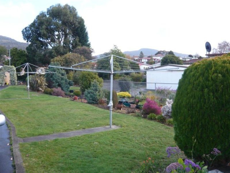 2/530 Main Road, Montrose TAS 7010